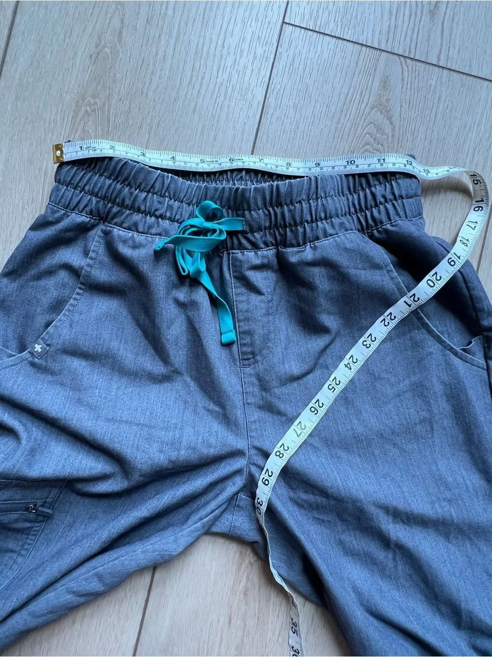 Figs Technical Collection Zamora Jogger Scrub Pants in Graphite Grey Size XS